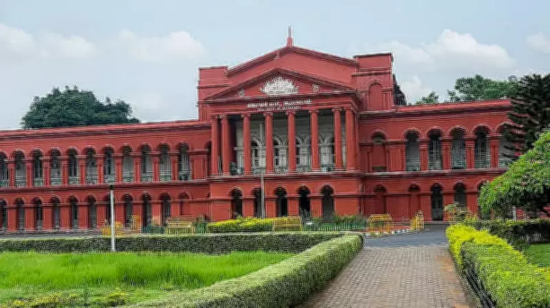 Karnataka High Court: Religious Math Recognized as Legal Representative for MV Act Compensation