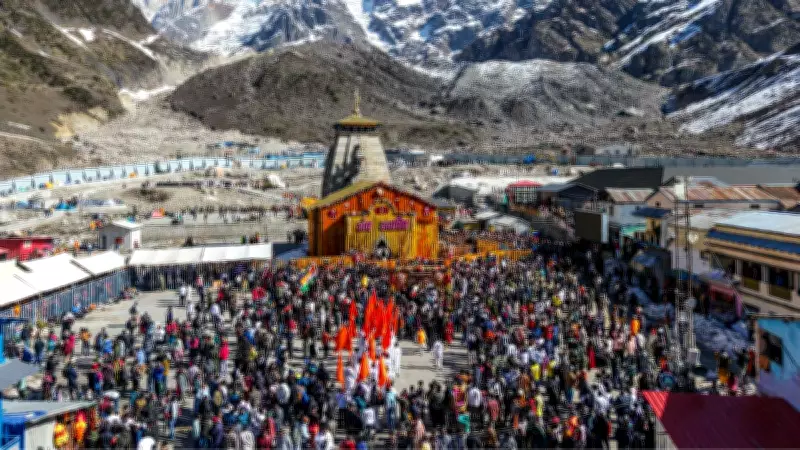 Kedarnath Temple's 2026 Decoration: 51 Quintal Flowers & Samb Sadashiv Mantra