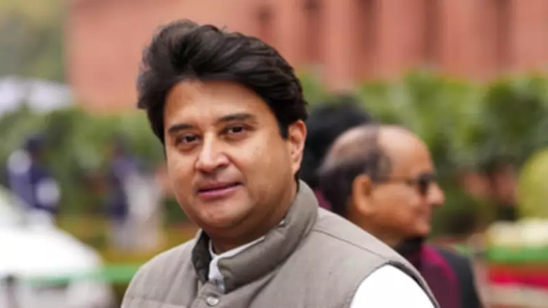 Keep an Onion in Your Pocket to Beat the Heat: Scindia