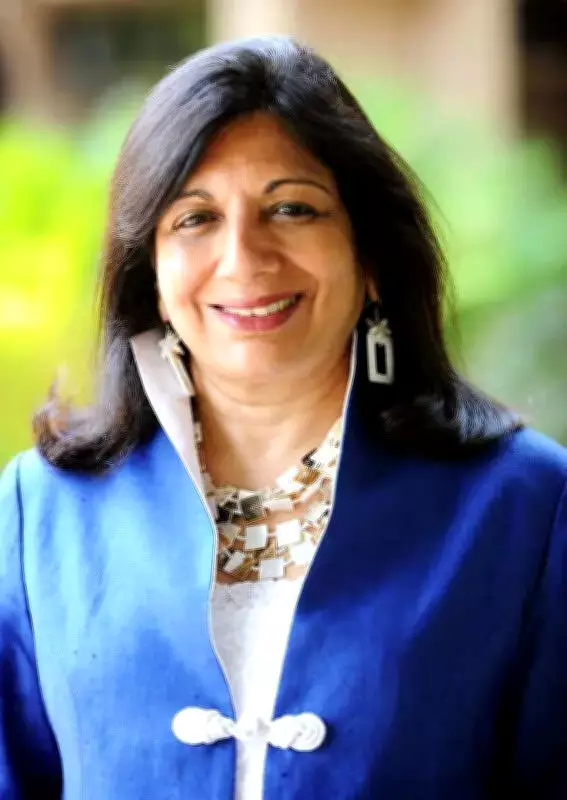 Kiran Mazumdar-Shaw Says Nitin Gadkari Promised to Fix Hosur Road by Month End