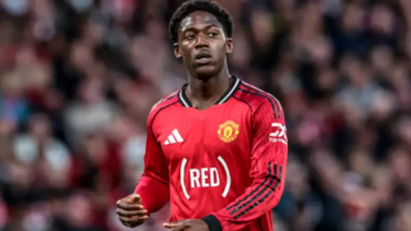 Kobbie Mainoo signs new five-year Manchester United contract until 2031