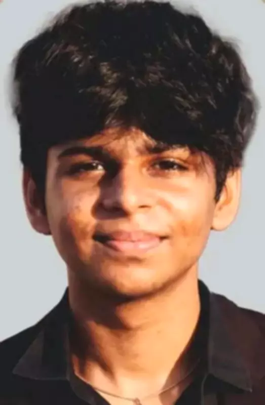 Kochi School Mourns Former Student Juven Jebin After Tragic Kolkata Hostel Fall