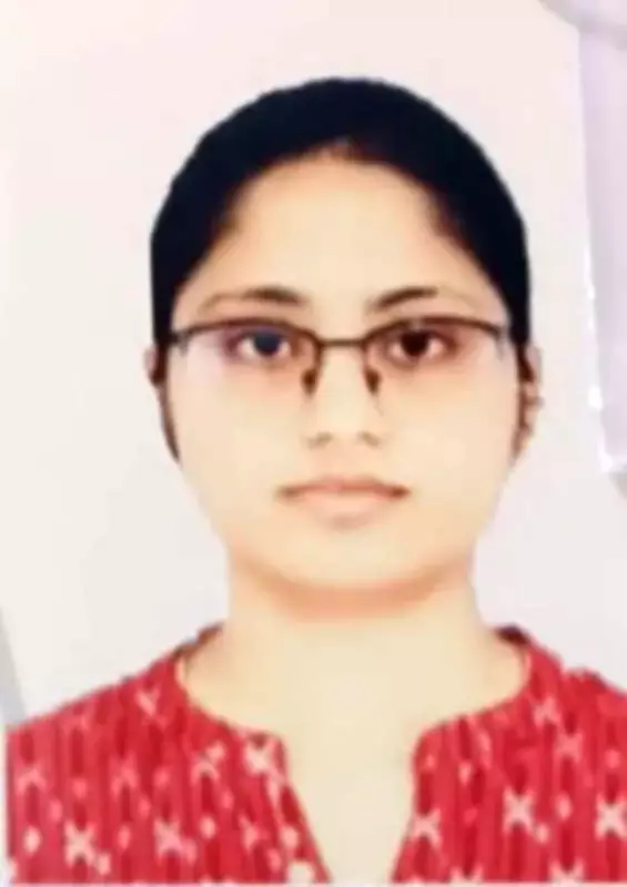 Kolkata IT Executive Killed in Tragic Road Accident After Avoiding Road Crater