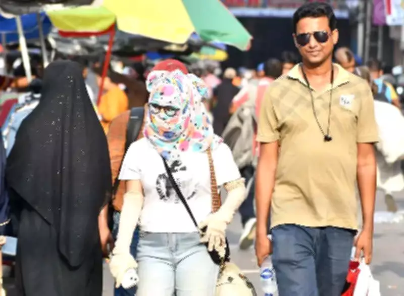 Kolkata Scorcher at 36°C, Thunderstorms Expected from Sunday