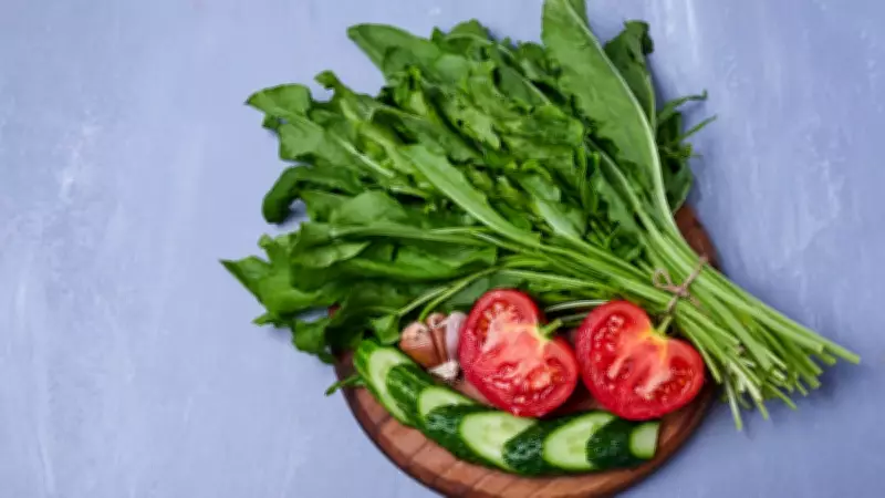 Low-Calorie, High-Volume Foods: How to Reduce Hunger While Dieting for Weight Loss