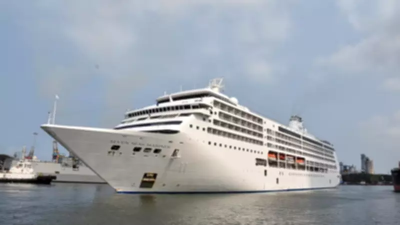 Luxury Cruise Ship Seven Seas Mariner Arrives at New Mangalore Port