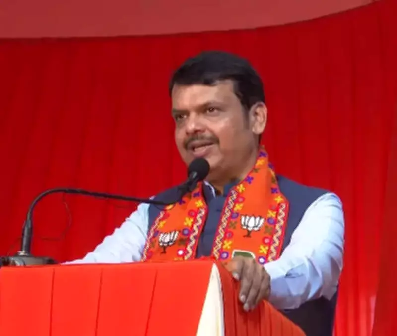 Maharashtra to Train Auto, Taxi Drivers in Marathi Language