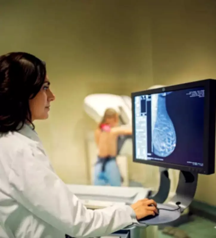 Mammograms Reveal Heart Health Risks Beyond Breast Cancer
