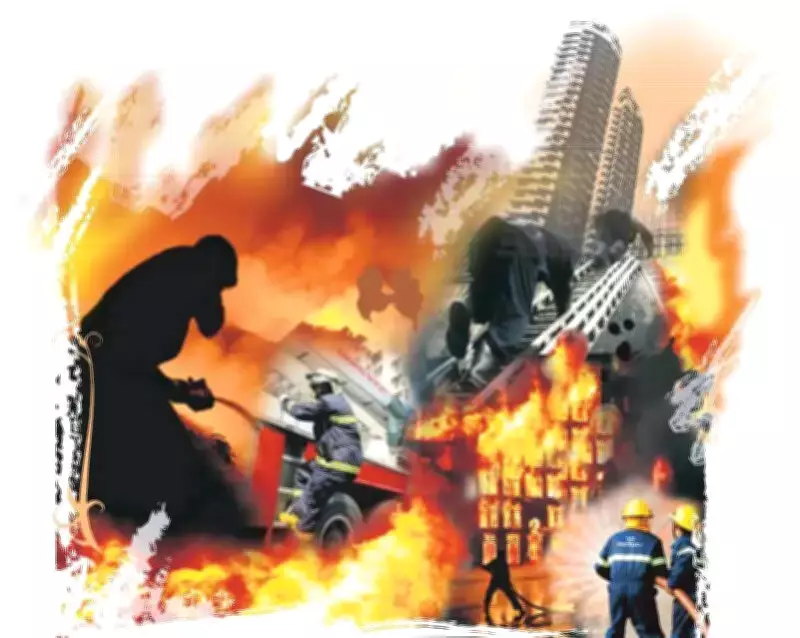 Massive Fire at Kozhikode Building Housing Scooter Showroom Causes Rs 4 Crore Loss