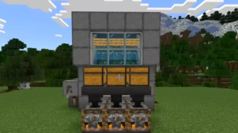 Master Minecraft Bedrock: Build an Efficient Automated Kelp Farm for Fuel