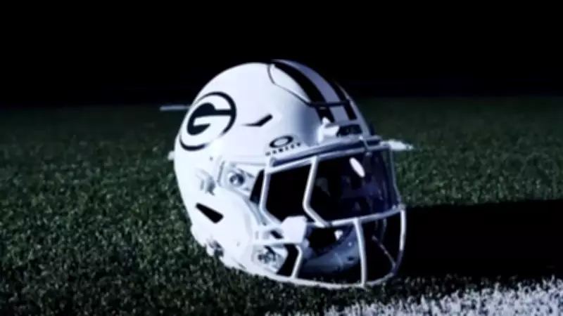 Micah Parsons Uncertainty Reshapes Packers Strategy, Von Miller Emerges as Key Option