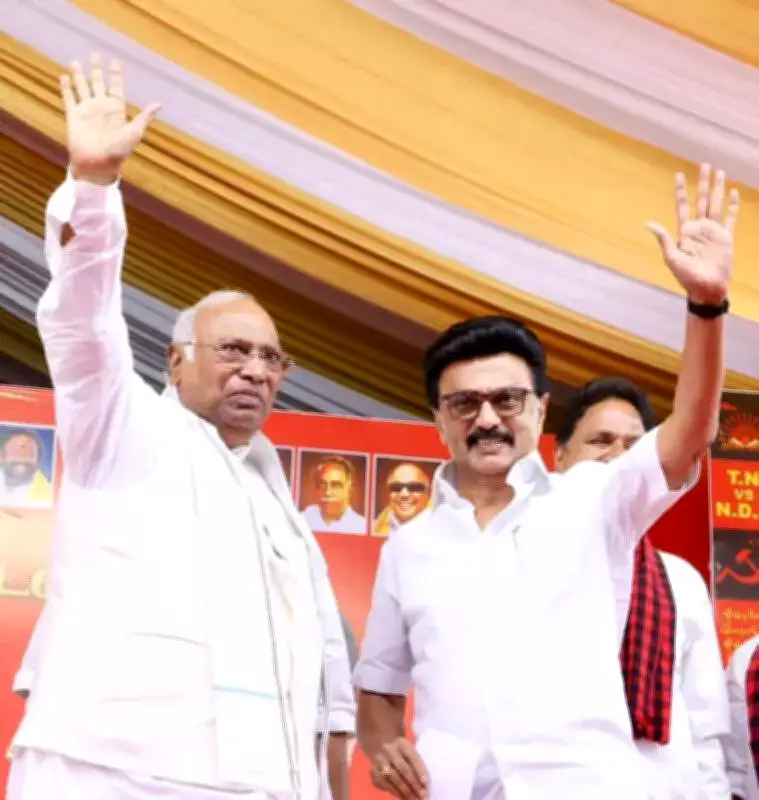MK Stalin Slams PM Modi for Misusing Govt Platforms in Krishnagiri Rally