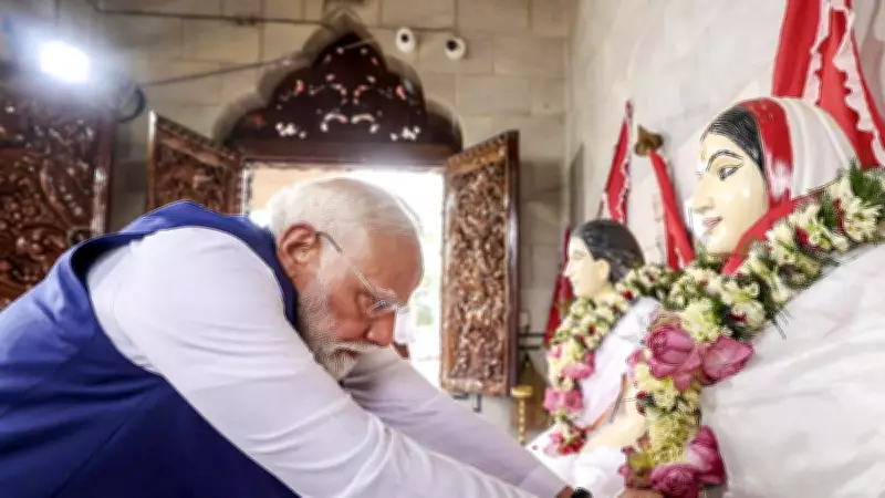 Modi Offers Prayers at Matua Sect Shrine in West Bengal