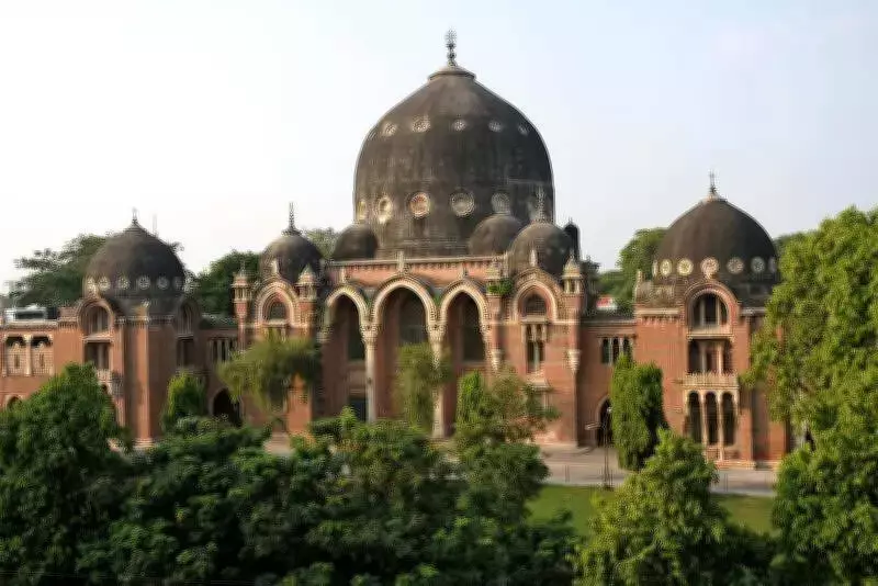 MSU Cultural Event Dance Sparks Controversy Between Student Groups in Vadodara