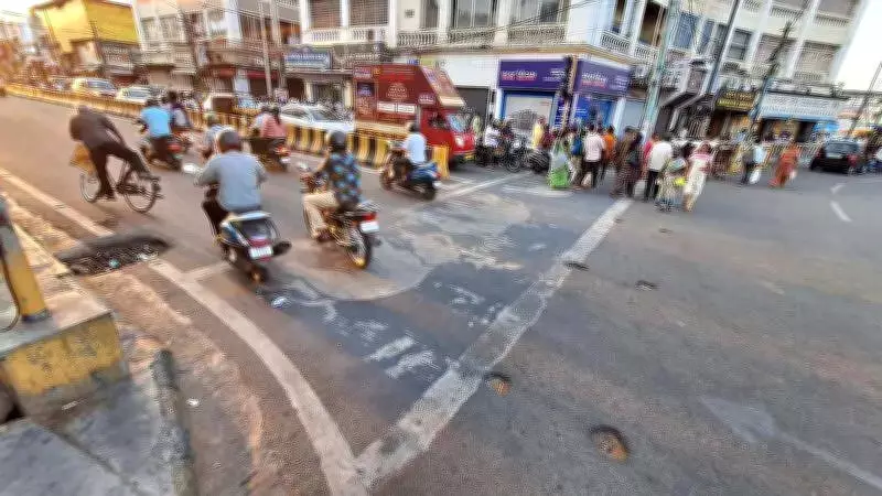 Mysuru's Pedestrian Safety Crisis: Zebra Crossings Replaced by Art, Coordination Lacking