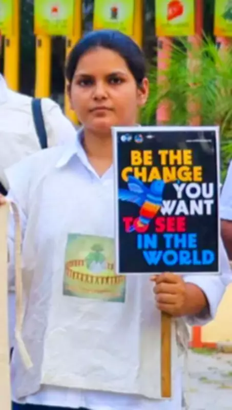 Nagpur Unites for Earth Day with Sustainability Drives and Creative Displays