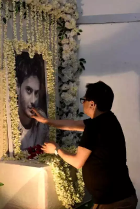 Naktala High School Alumni Demand Answers in Actor Rahul Banerjee's Death Probe