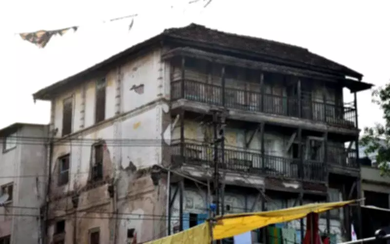 Nashik Municipal Corporation Issues Monsoon Warning for 1,192 Dilapidated Buildings