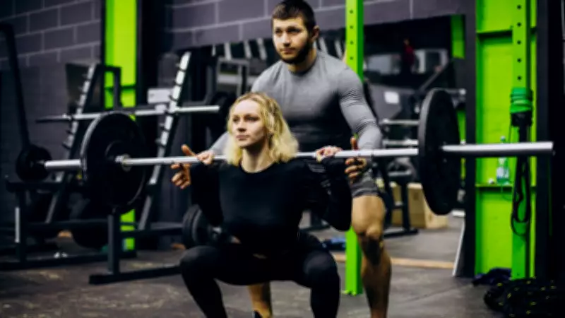 Natural Weight Loss: High-Protein Diet and Calorie Deficit Guide