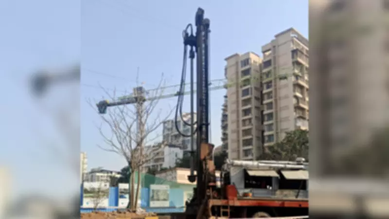 Navi Mumbai Residents Protest Mobile Tower Installation on Road Medians