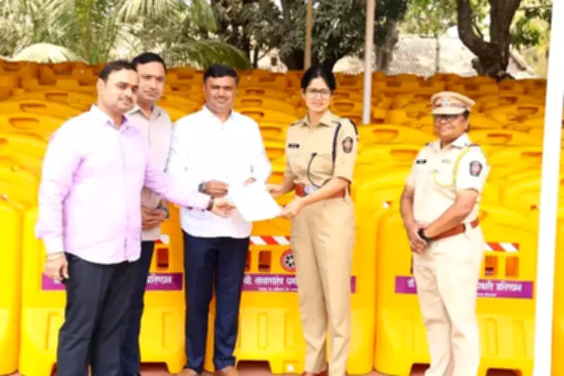 NGO Donates 615 Barricades, 16 Breath Analysers to Raigad Police for Traffic Safety