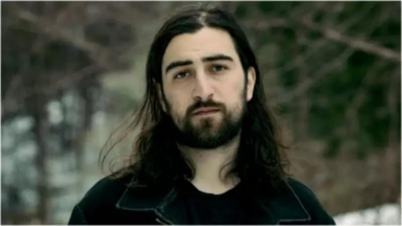 Noah Kahan's 2026 World Tour Sparks Fan Excitement and Pricing Debate