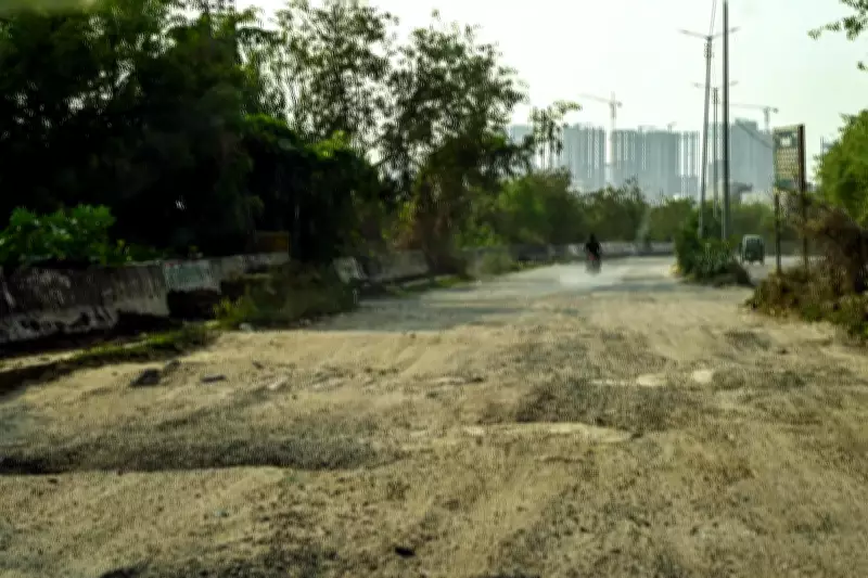Noida Authority Approves Rs 34 Crore for Yamuna Pushta Road Repair