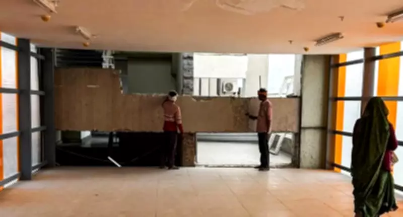 Noida's Sector 51-52 Skywalk Delayed by 1.5 Months Due to Structural Issue