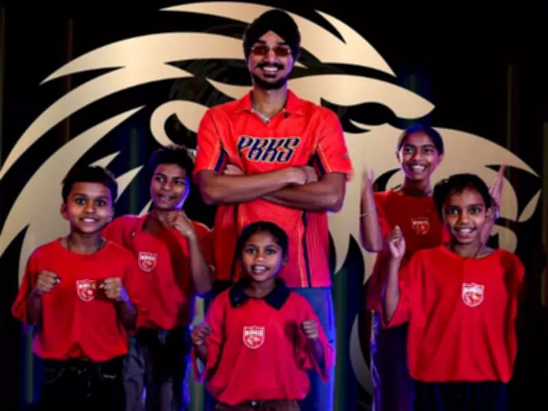PBKS Arshdeep Singh Meets Young Fans in Candid IPL 2026 Meeting