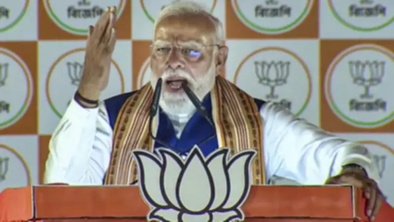 PM Modi Praises Karma Kagyu Monastery's Green Initiative in Karnataka