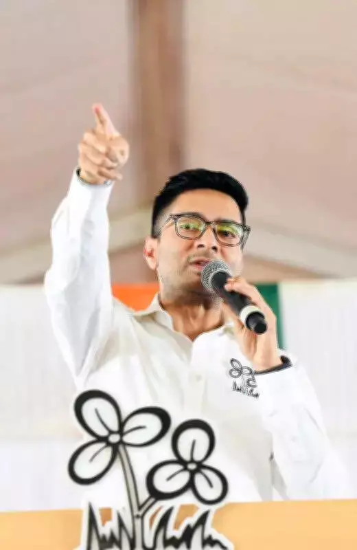 PM Modi Warns Against AI Disinformation in Murshidabad, Trinamool Hits Back