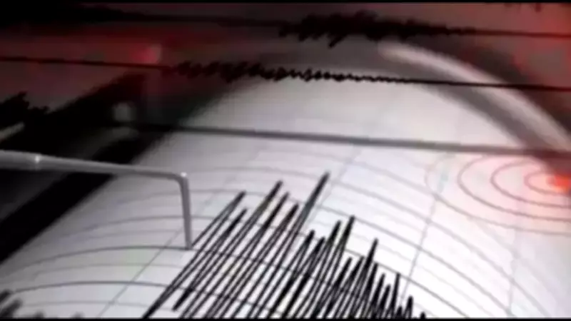 Powerful 7.4 Magnitude Earthquake Strikes Indonesia, Killing One and Triggering Tsunami Waves
