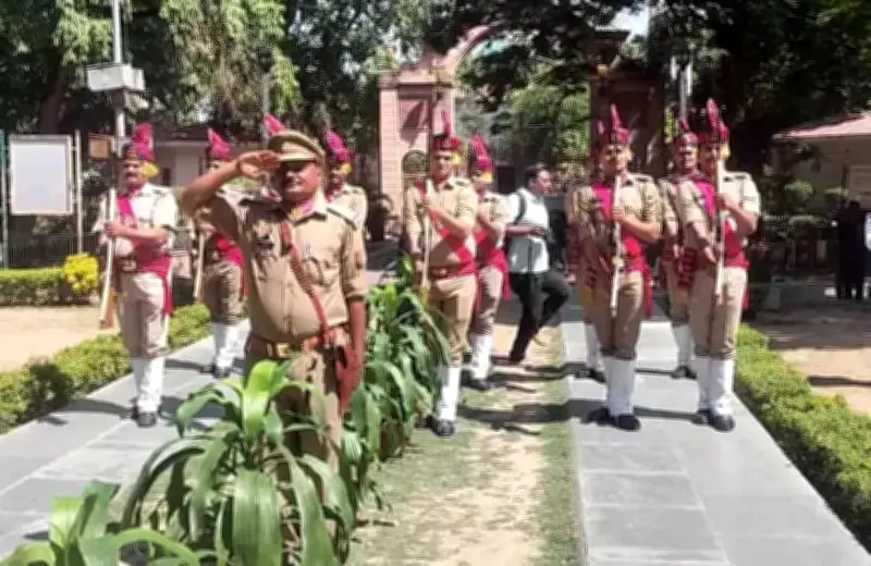 Prayagraj Honors Jallianwala Bagh Martyrs with Solemn Ceremony at Azad Park