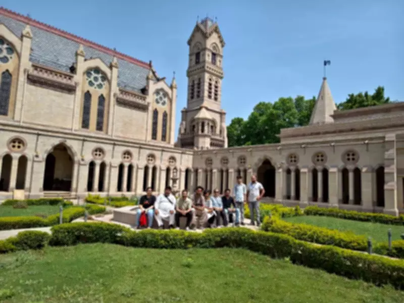Prayagraj's Heritage Walk at Azad Park Connects Youth with History on World Heritage Day