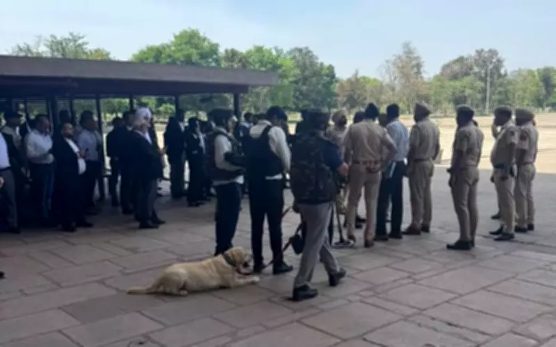 Punjab and Haryana High Court Evacuated Following Bomb Threat