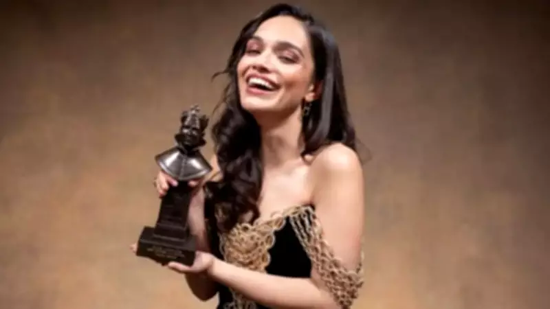 Rachel Zegler Wins Olivier Award for Best Actress in a Musical for 'Evita'