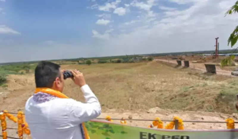 Rajasthan CM Directs Early Completion of Chambal Aqueduct Project by 2027