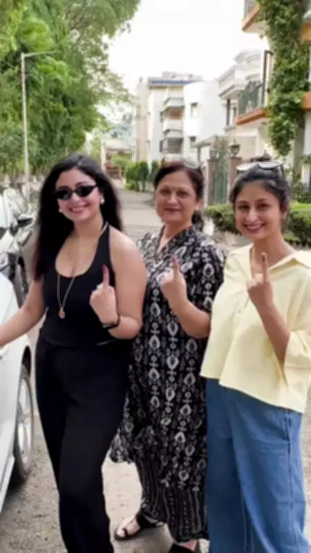 Ritabhari Chakraborty Votes with Mother and Sister in Kolkata