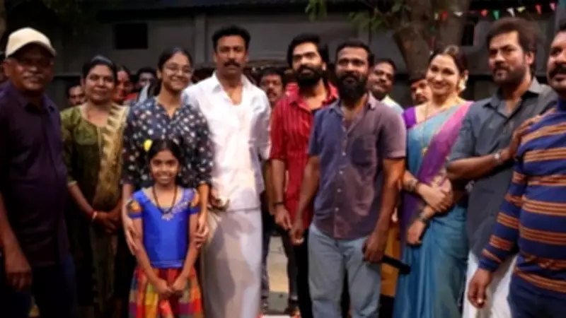 Samuthirakani Celebrates Birthday on Sets of 'Arasan' with Team