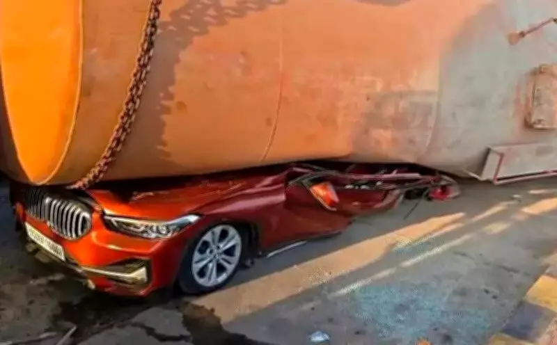 Senior Advocate Killed in Tragic Tanker Accident at Keesara Toll Plaza