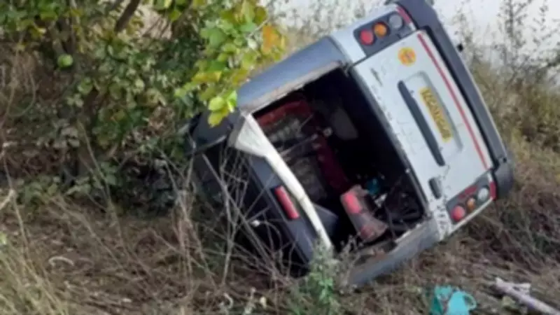 Six Killed, Several Injured as Wedding Van Overturns in Gujarat's Valsad