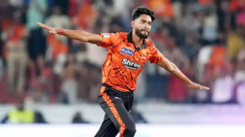 SRH's Praful Hinge Creates IPL History with Sensational Debut, Recreates Siraj-Style Video