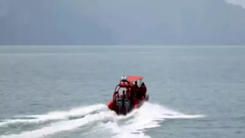 Sudanese Man Charged After Four Migrants Die in English Channel Crossing Attempt