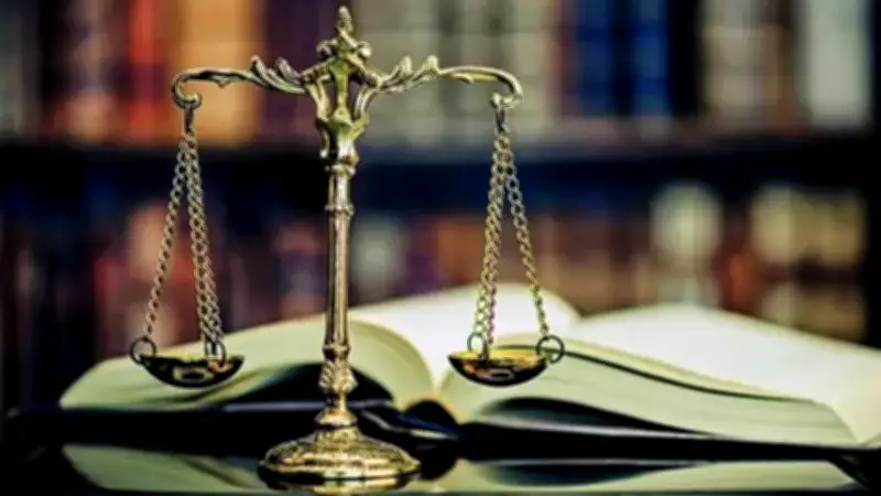 Supreme Court Alarmed by 10 Lakh Pending Execution Petitions, Calls for Action