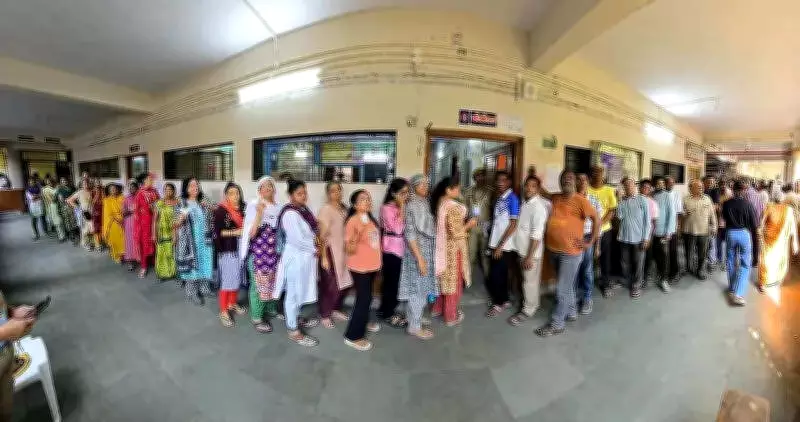 Surat SMC Elections See 12% Rise in Voter Turnout Despite Drop in Electorate
