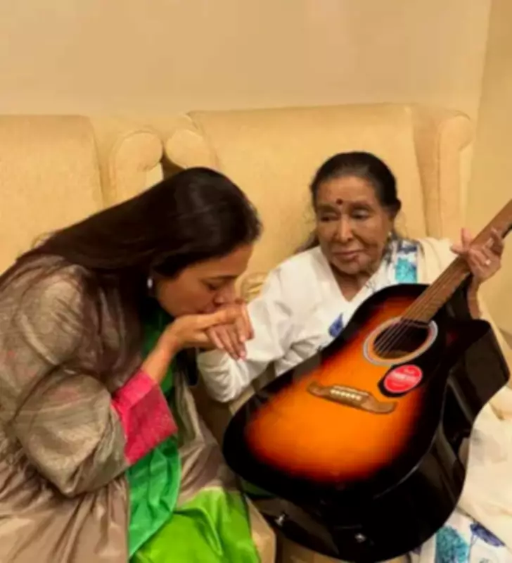 Tabu Recalls Asha Bhosle's Heartwarming Guitar Gift as Most Memorable Birthday