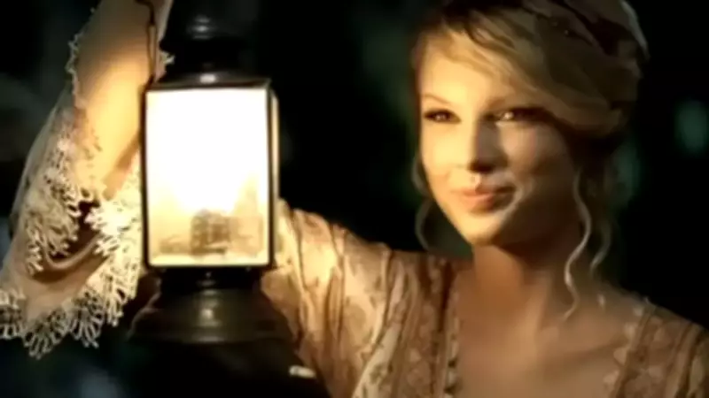 Taylor Swift Reveals Inspiration Behind Hit Song 'Love Story'