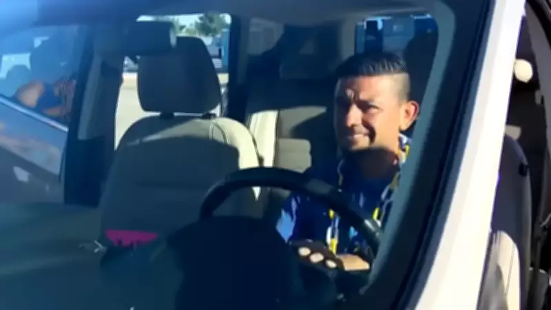 Texas Volleyball Team Raises $9,000 to Buy Custodian a Car