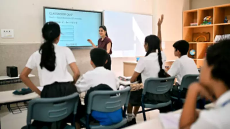 The New Study Challenge: When Screens Blur Learning and Scrolling