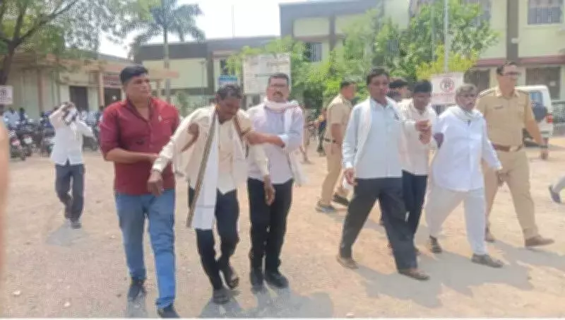 Tribal Farmers Attempt Suicide Over 15-Year Land Compensation Delay in Chandrapur
